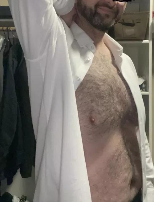Should this [38] dad shave his chest?
