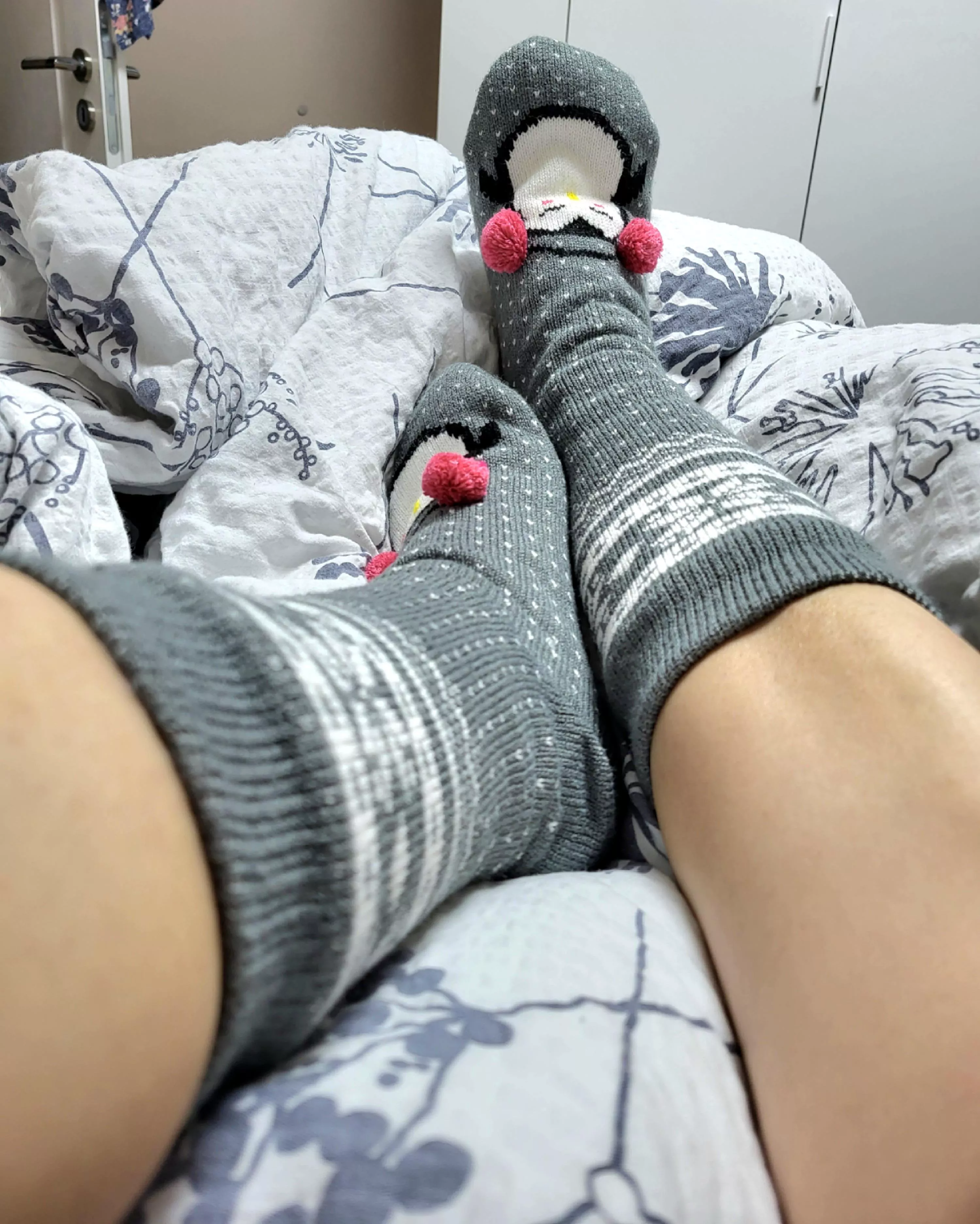 So these are the cutest socks ever. And they are really warm 😍🧦.