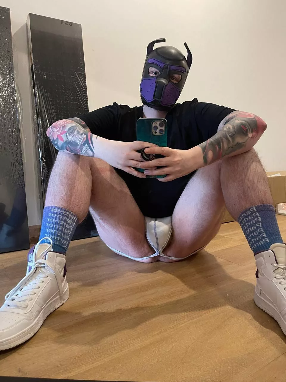 Tattooed pup looking for dom breeder