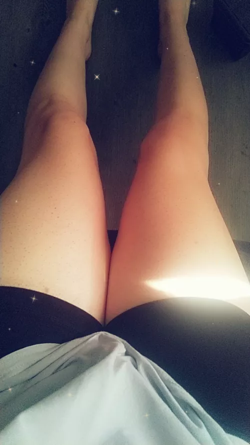 thicc thighs save lives right