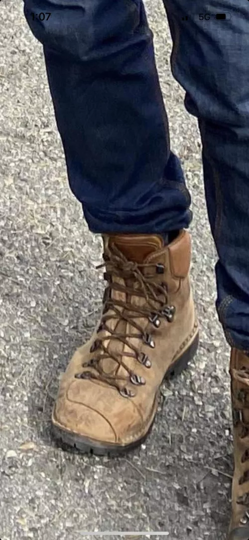 What are these boots?