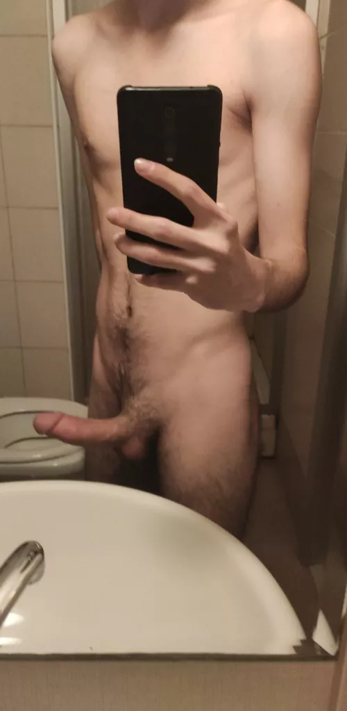 Would u suck my cock ?