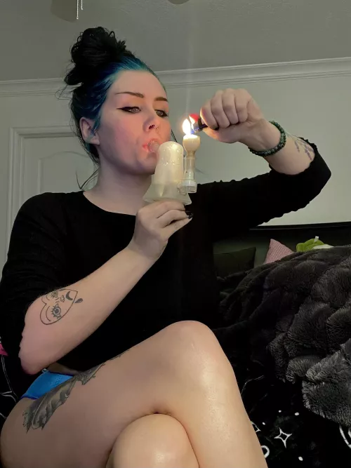 Would you smoke with me?🍃