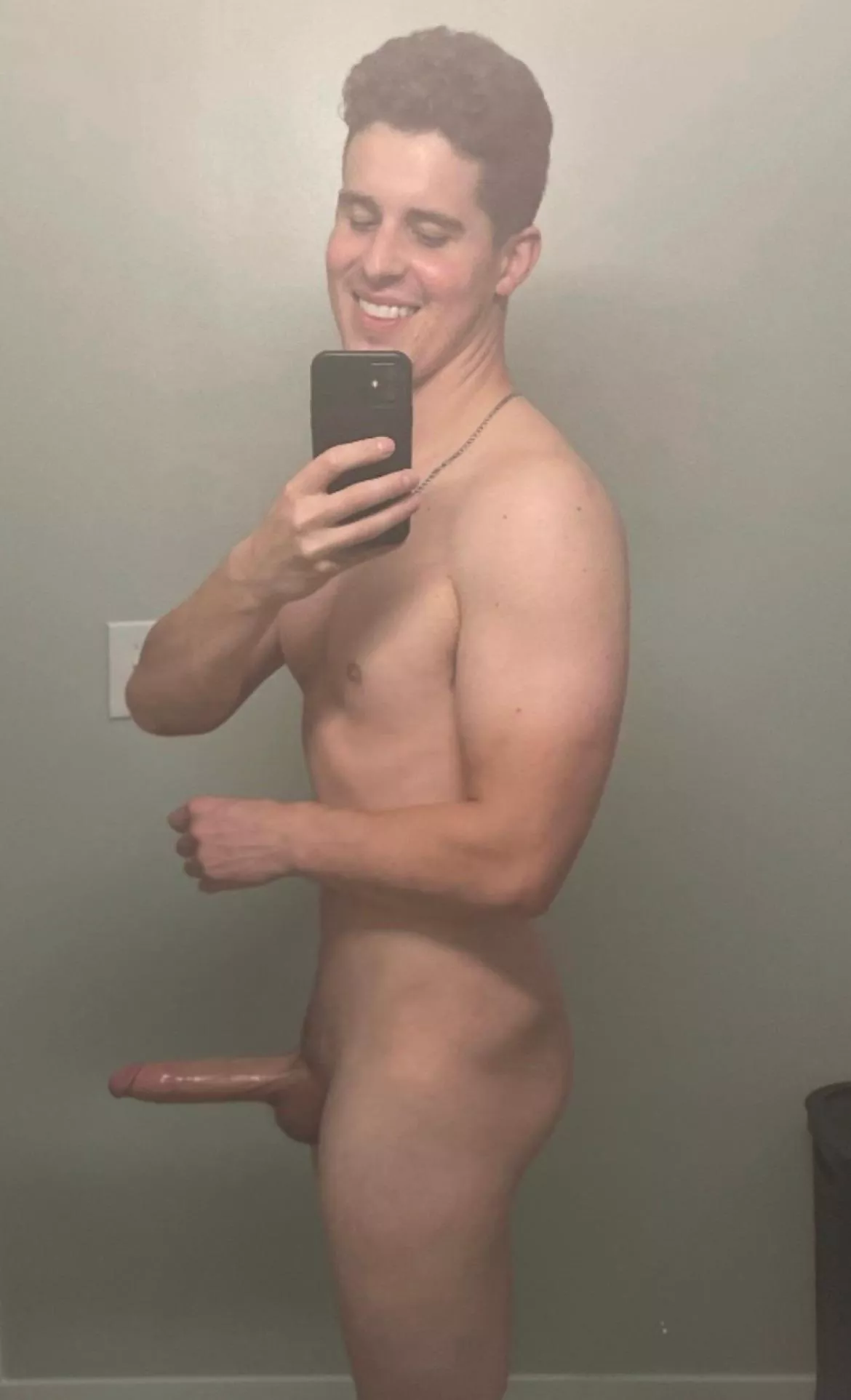 You come in bathroom and see me like this. Wyd??