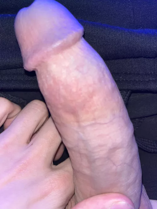 18 8 inch. Looking for older man who will be VERY mean to me