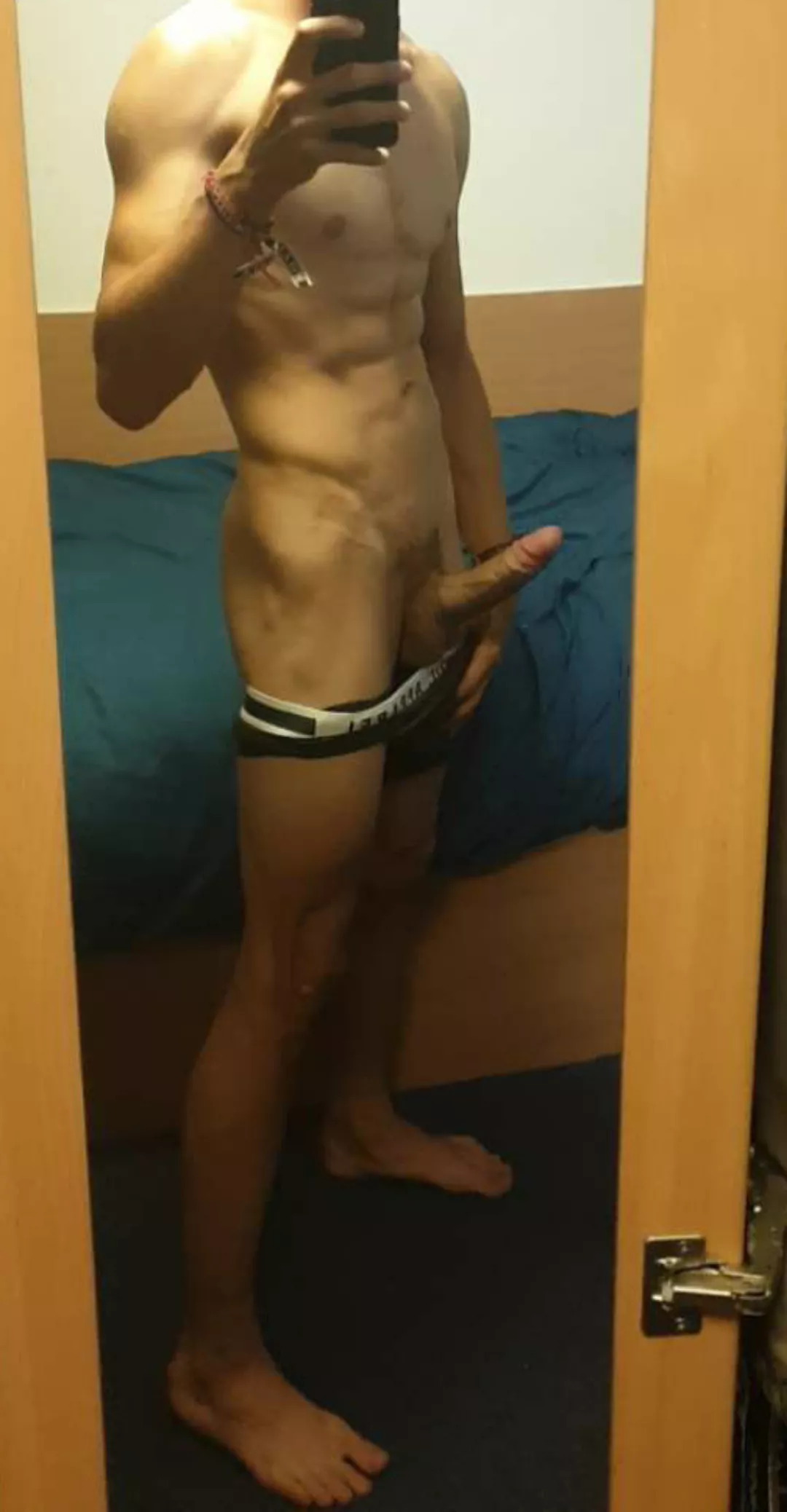 19 UK hmu daniel_smit4477