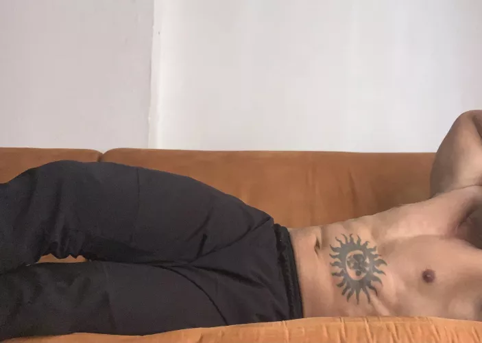 A pose for the tattoo