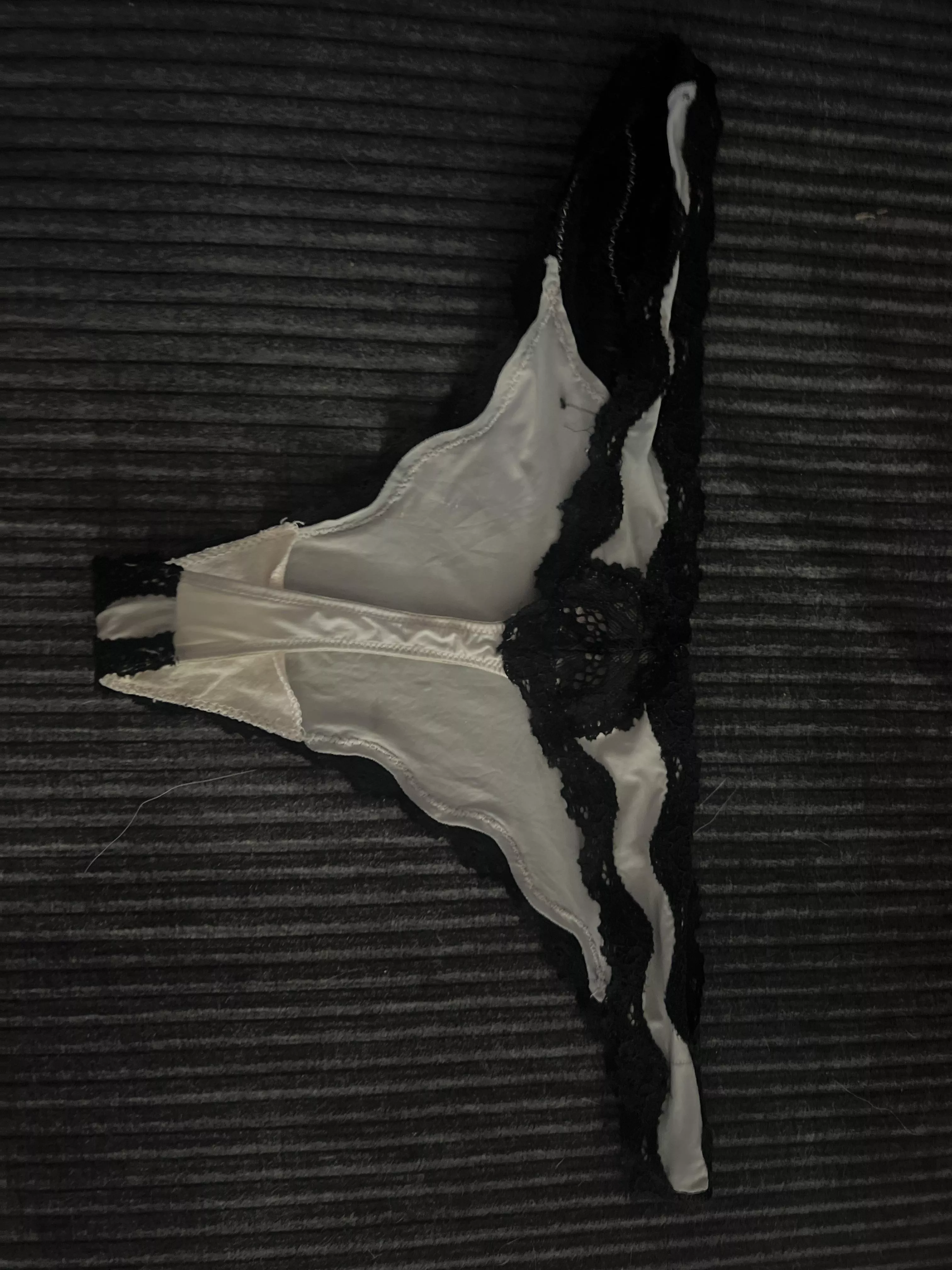 Any guys want to use my gfs panties to jerk off? Kik john_cox90 and tell me all about it 🙊