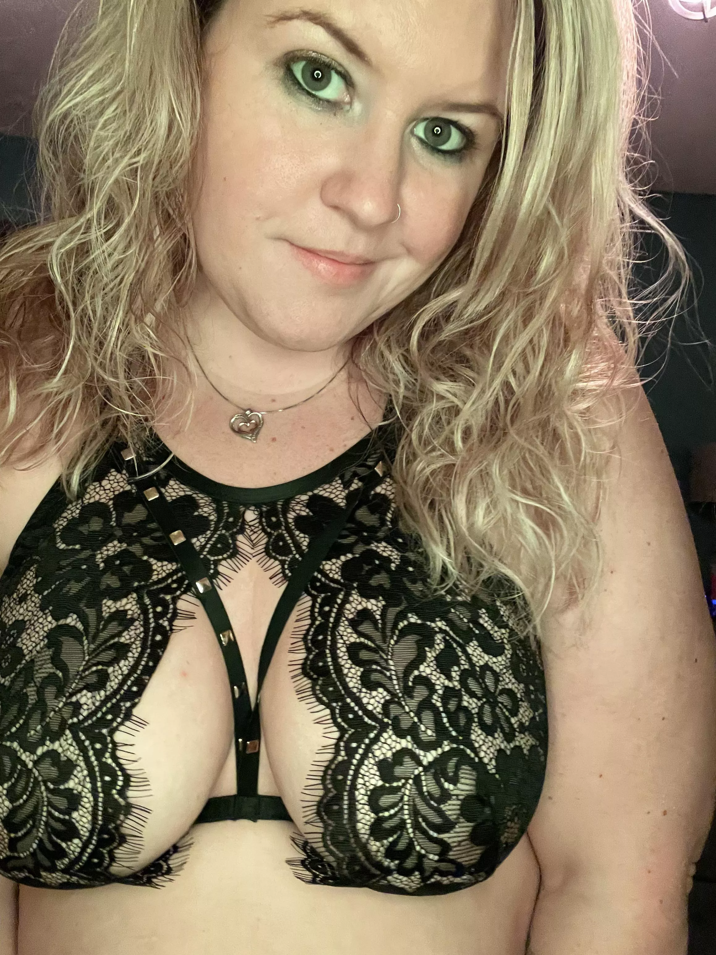 Blonde milf in black lace, what’s not to love