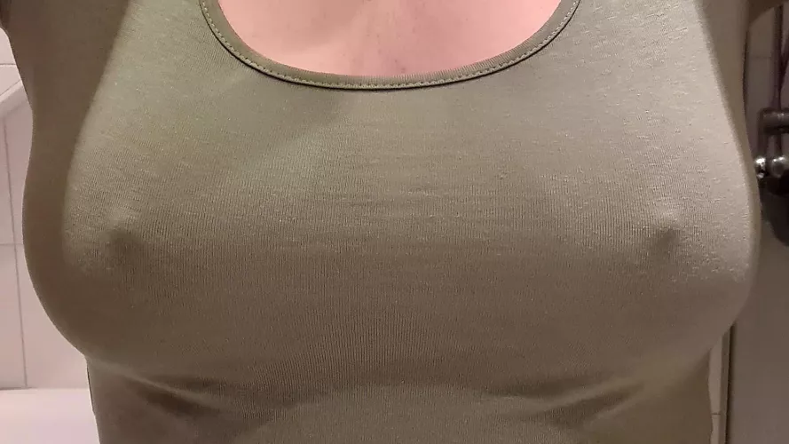 can i go to work like this or is it to distracting?