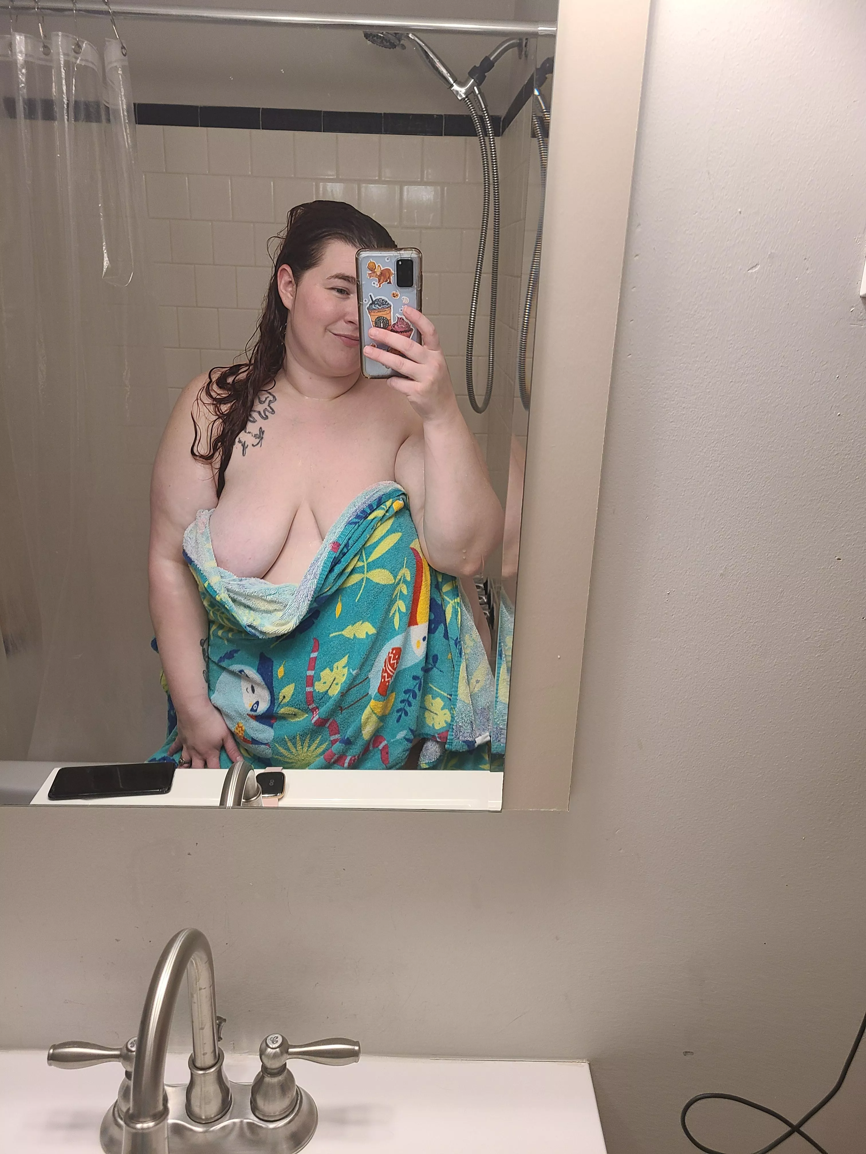 come get clean with me 😈