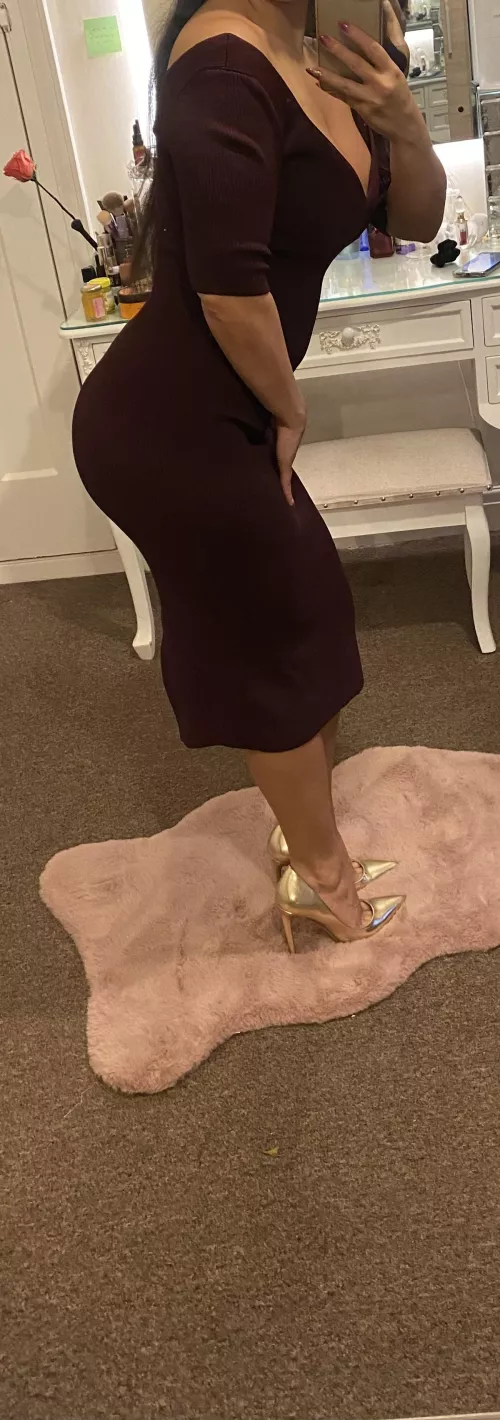 Comment yes if my dress tight enough