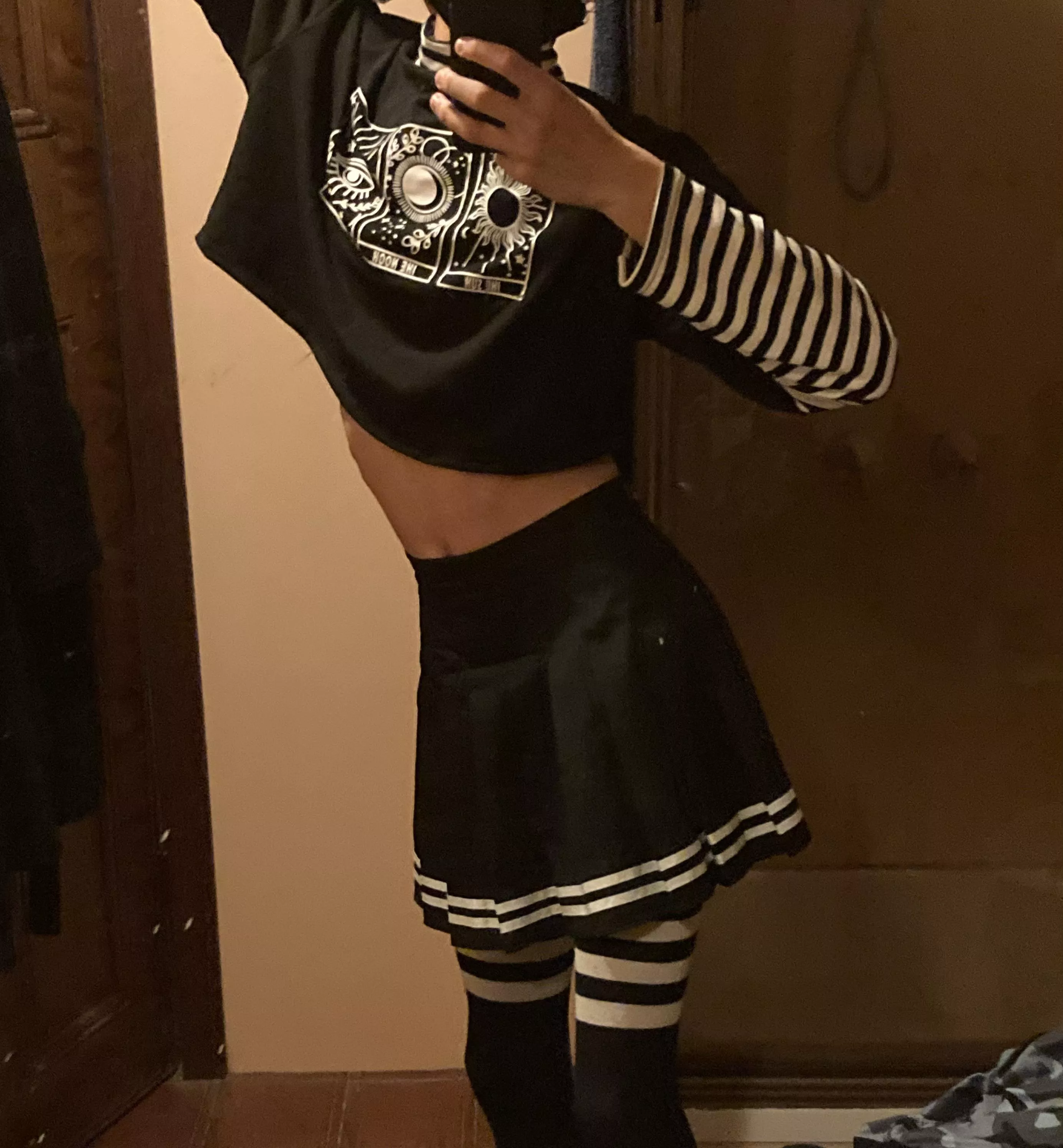 Cute outfit? 💕✨