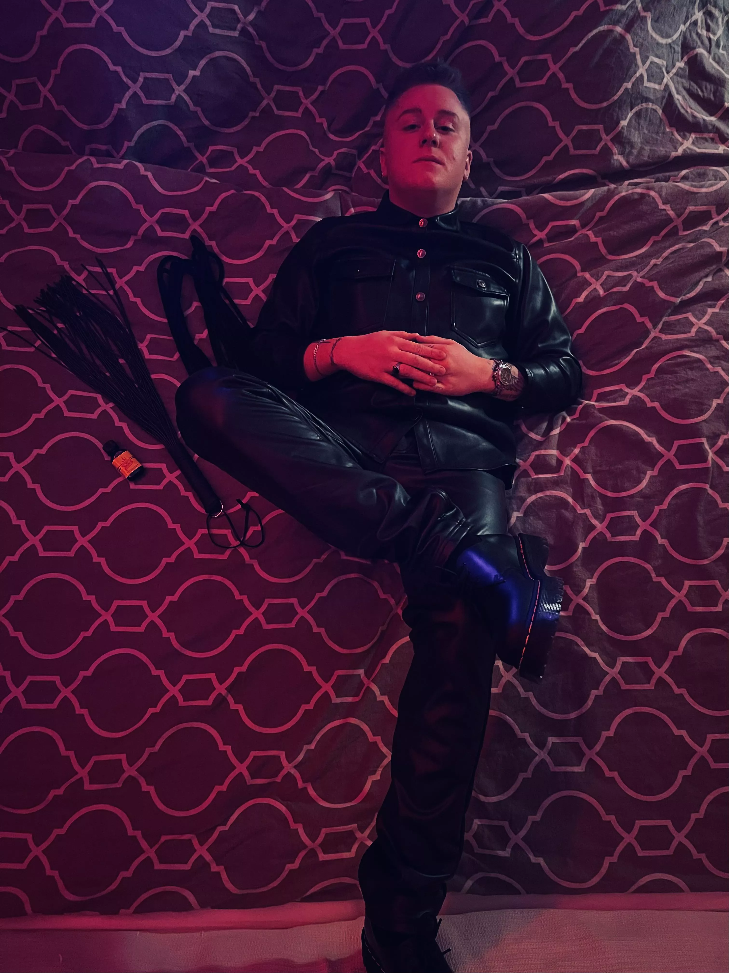 do u want to whip me? or should i whip you?!😈