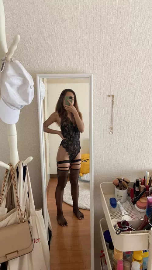 First time here, exploring so I dressed up. Please be kind ☺️