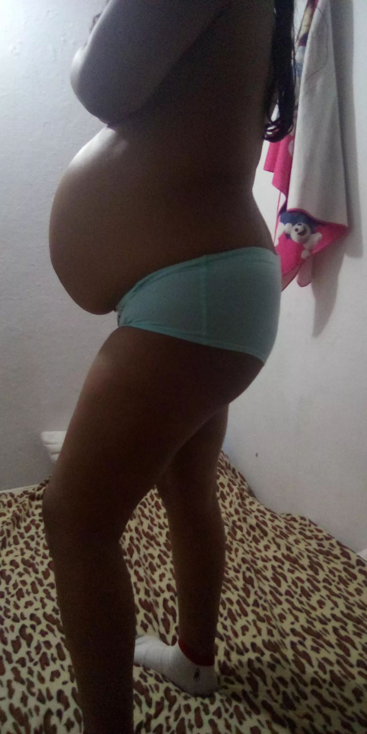 hello if you want to see a very hot pregnant come to my private 🔥😈😈