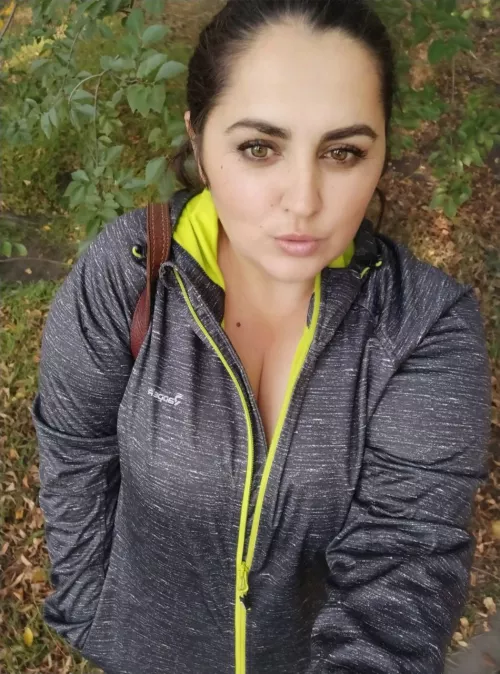 Hey neighbor, would you come over and cuddle?