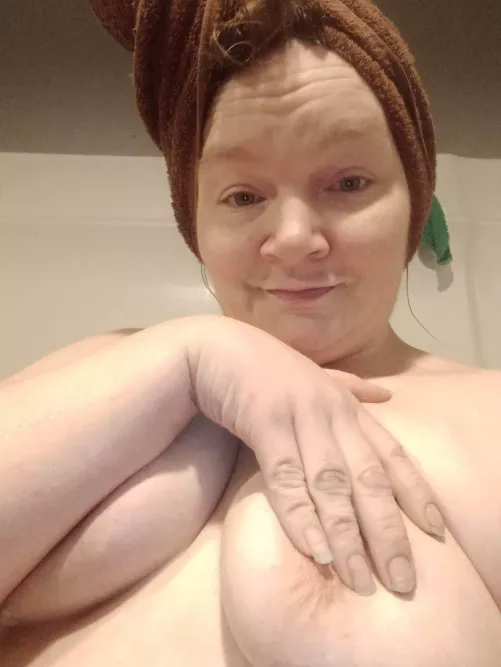 hi everyone have a good day <3