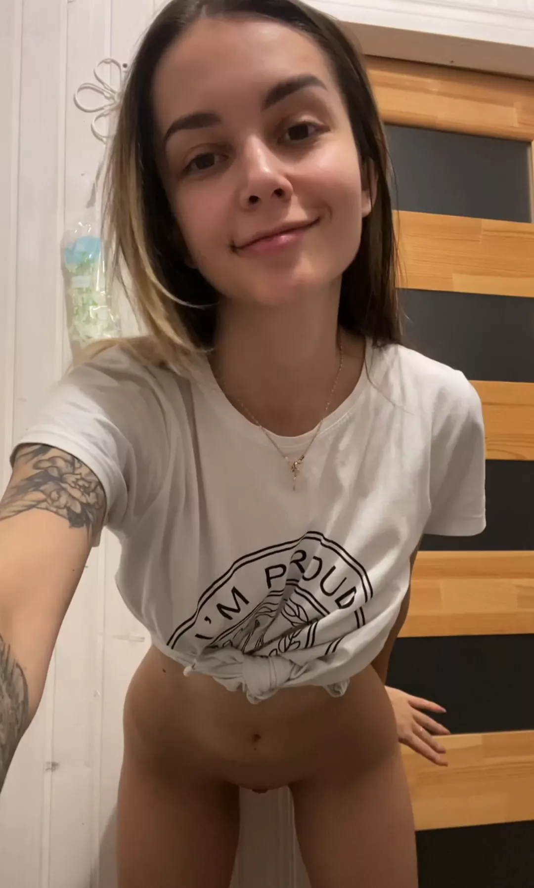 Hi, my name is Eva 😊