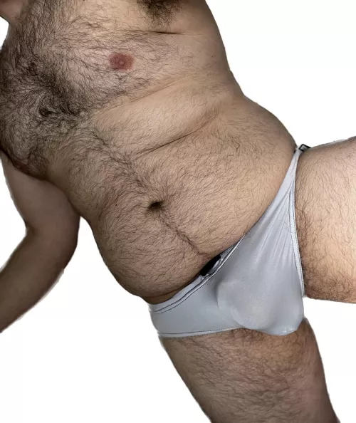 How I show off my big, full balls in this white speedo 😘