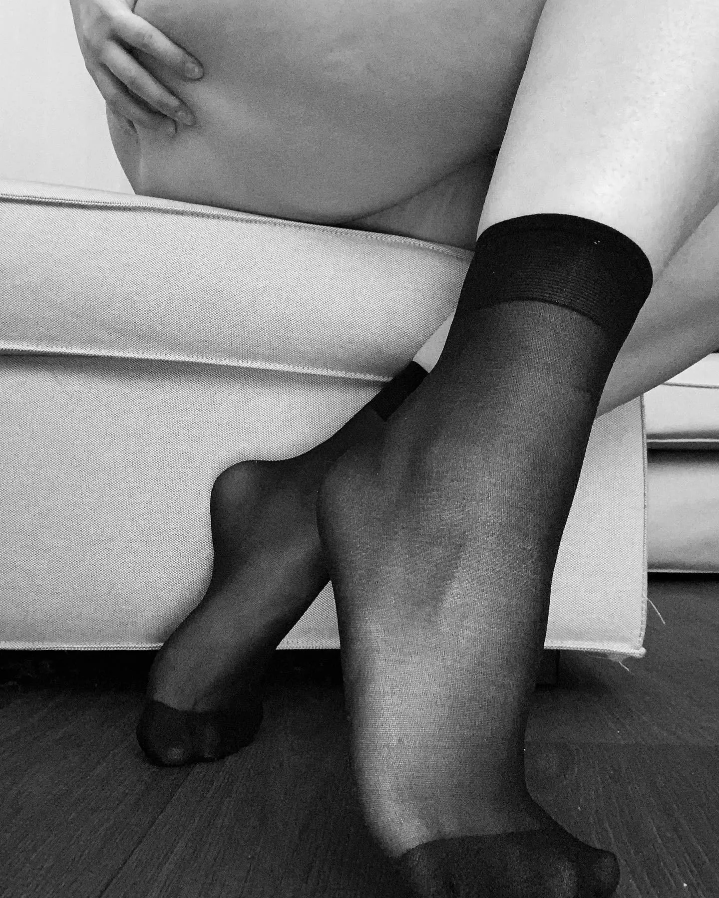 How’s my heelform baby?😈😏 [F]