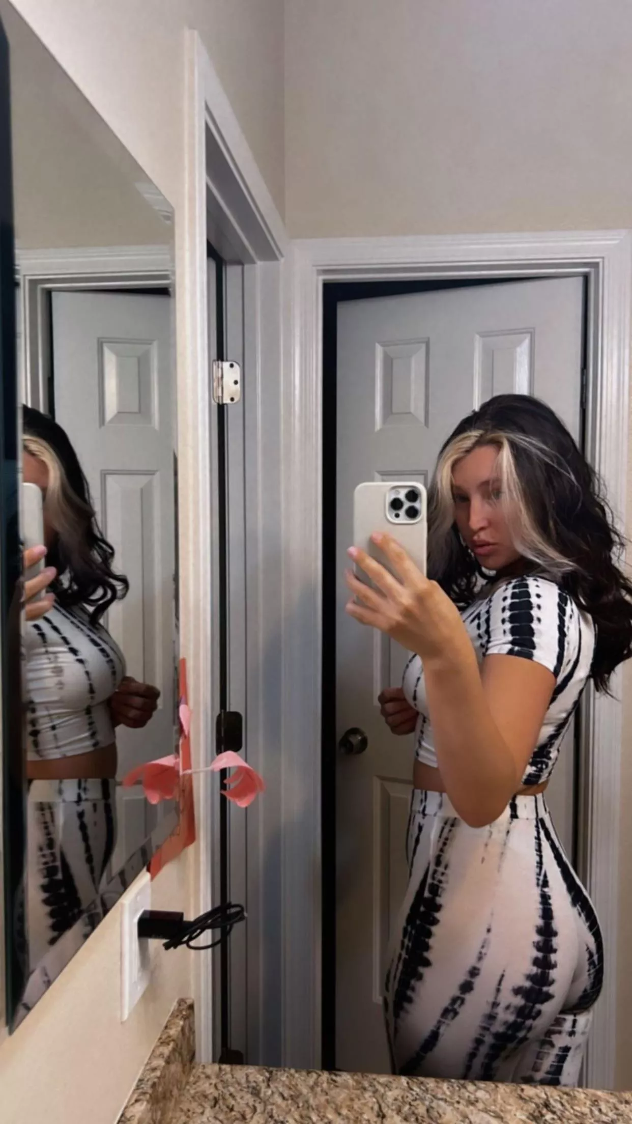 i look too good not to post this