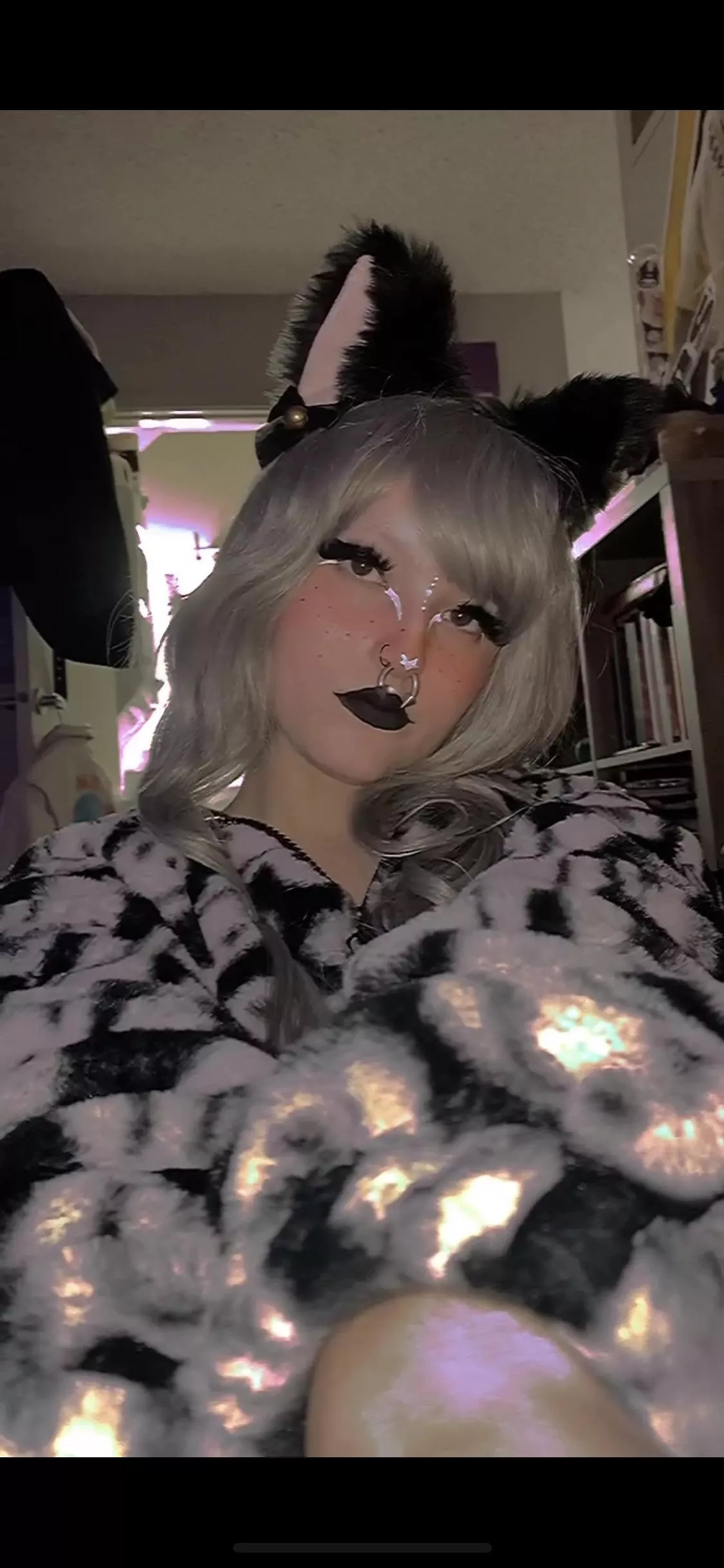 i lovee being a little catboy :3 meow!