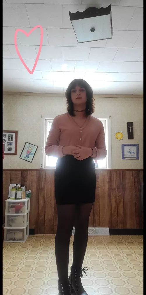 I need some outfit ideas(sorry if I don't respond to comments, I get banned from commenting)