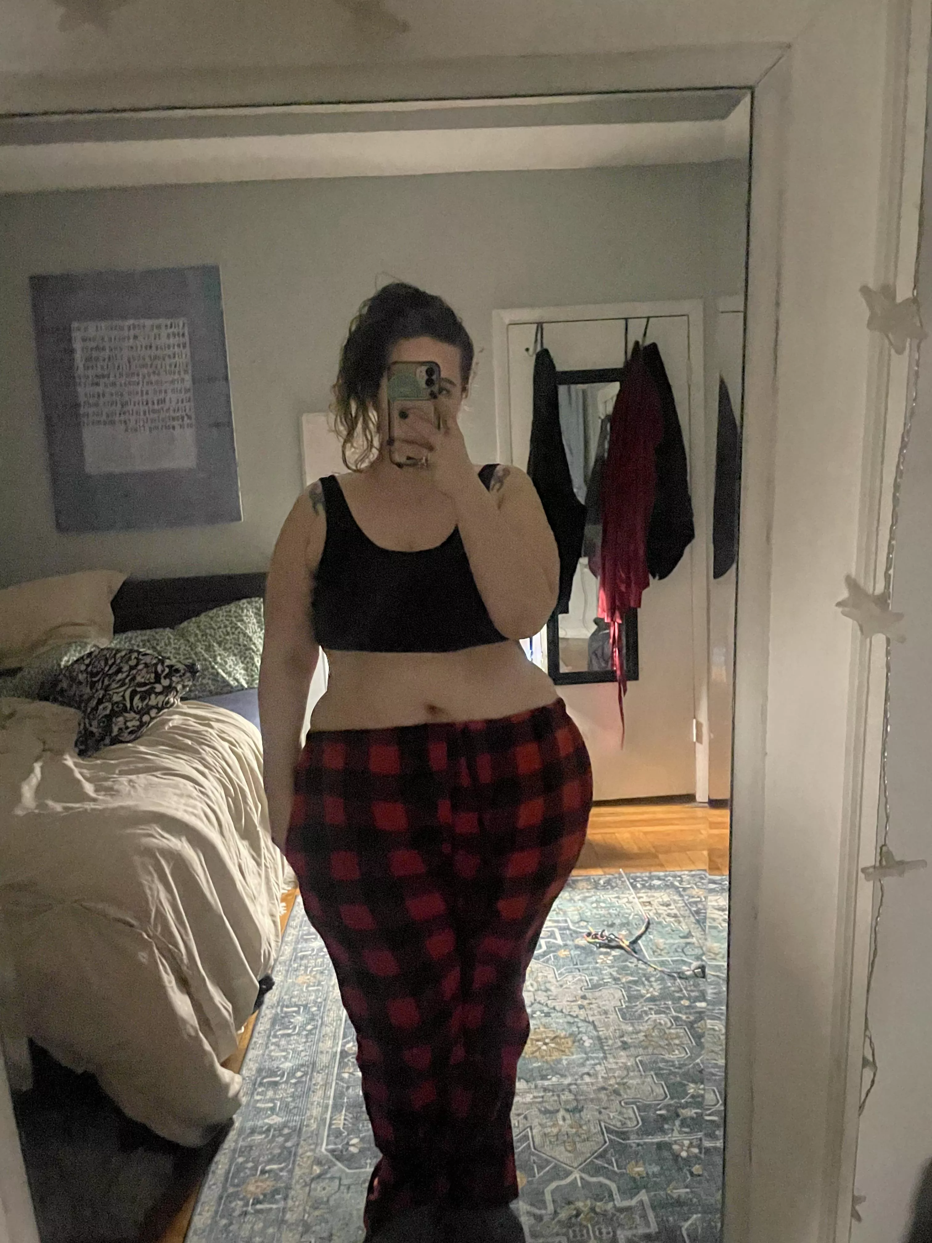 I usually prefer to keep this side of me private but I feel like sharing today. Deleting soon 😜