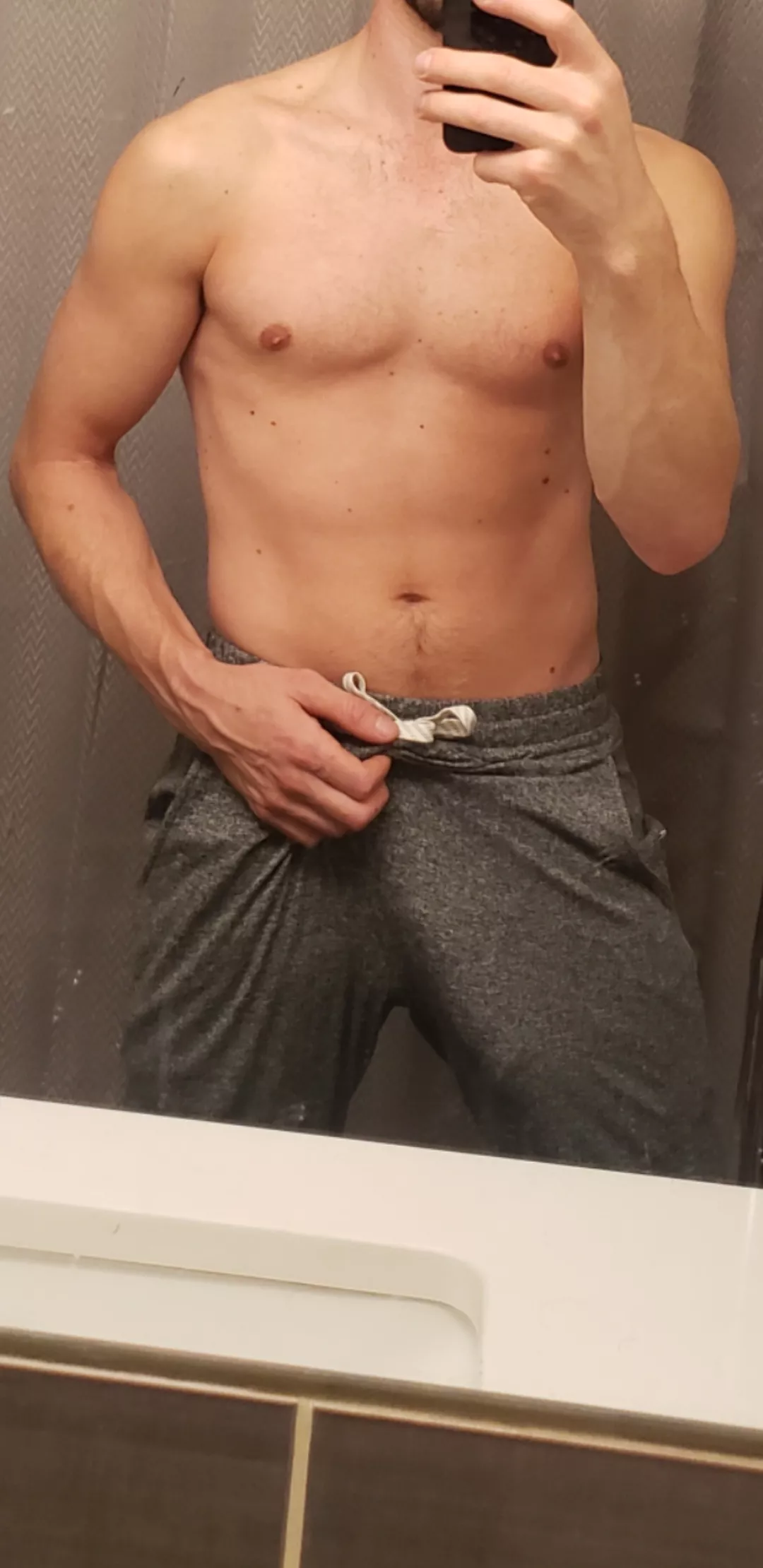 Kept catching my girlfriends single mom checking me out on Christmas morning