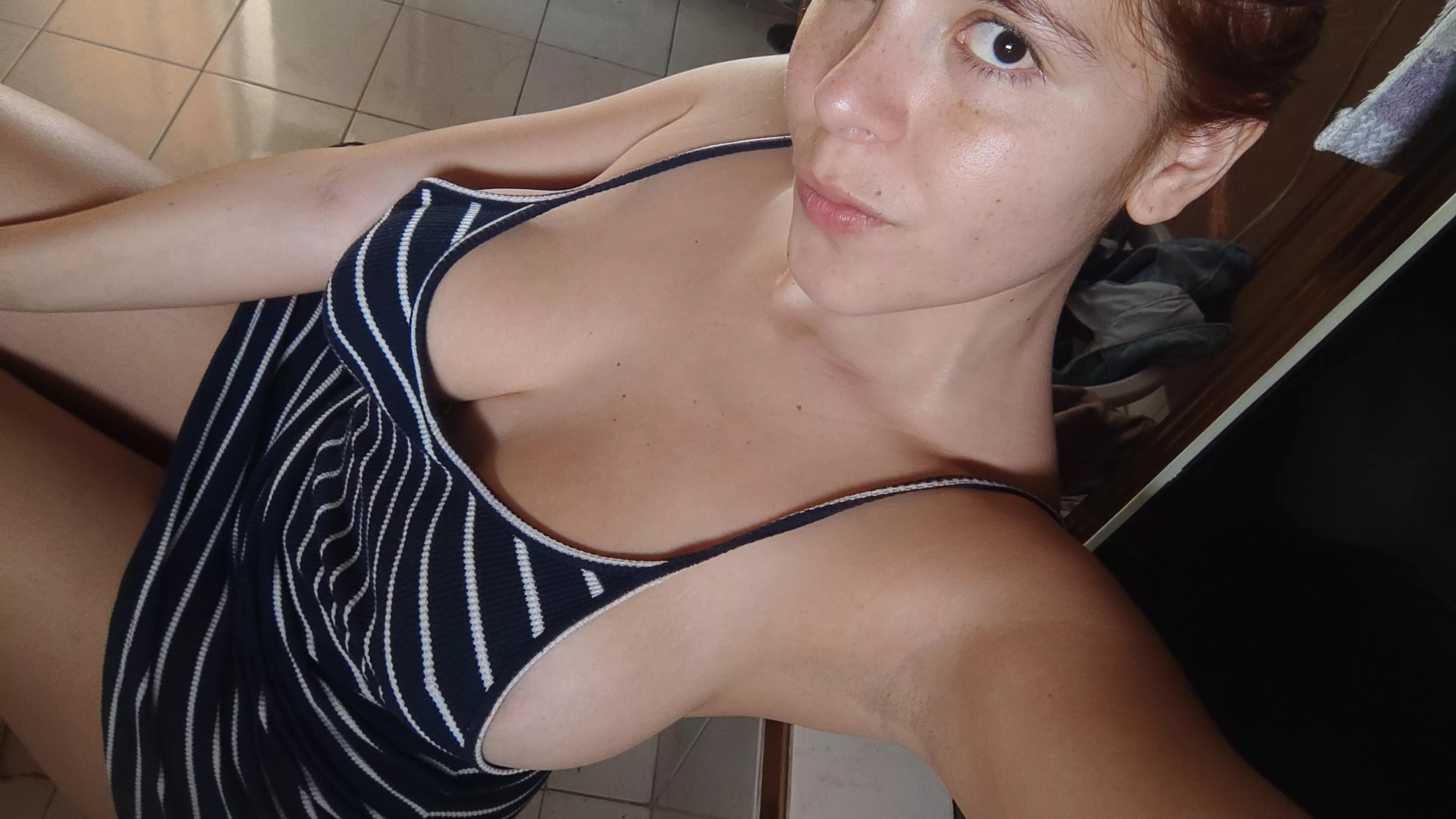 little freckles everywhere 💕