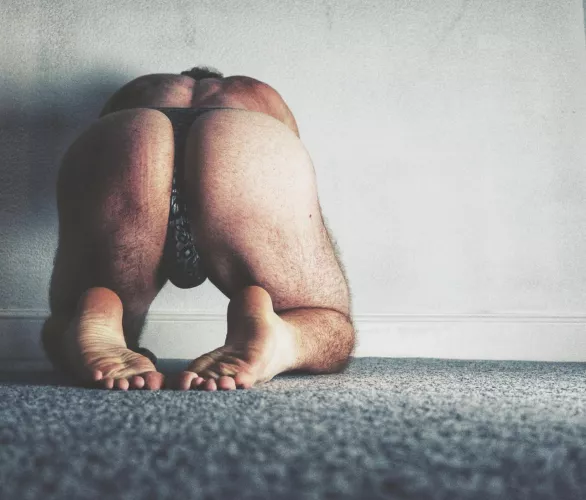 Looking for my first time receiving dick...