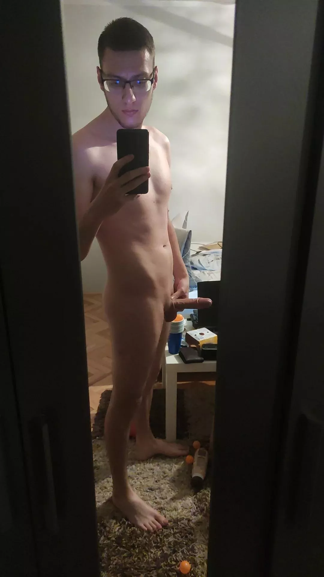 [m] what does everyone think of my body?