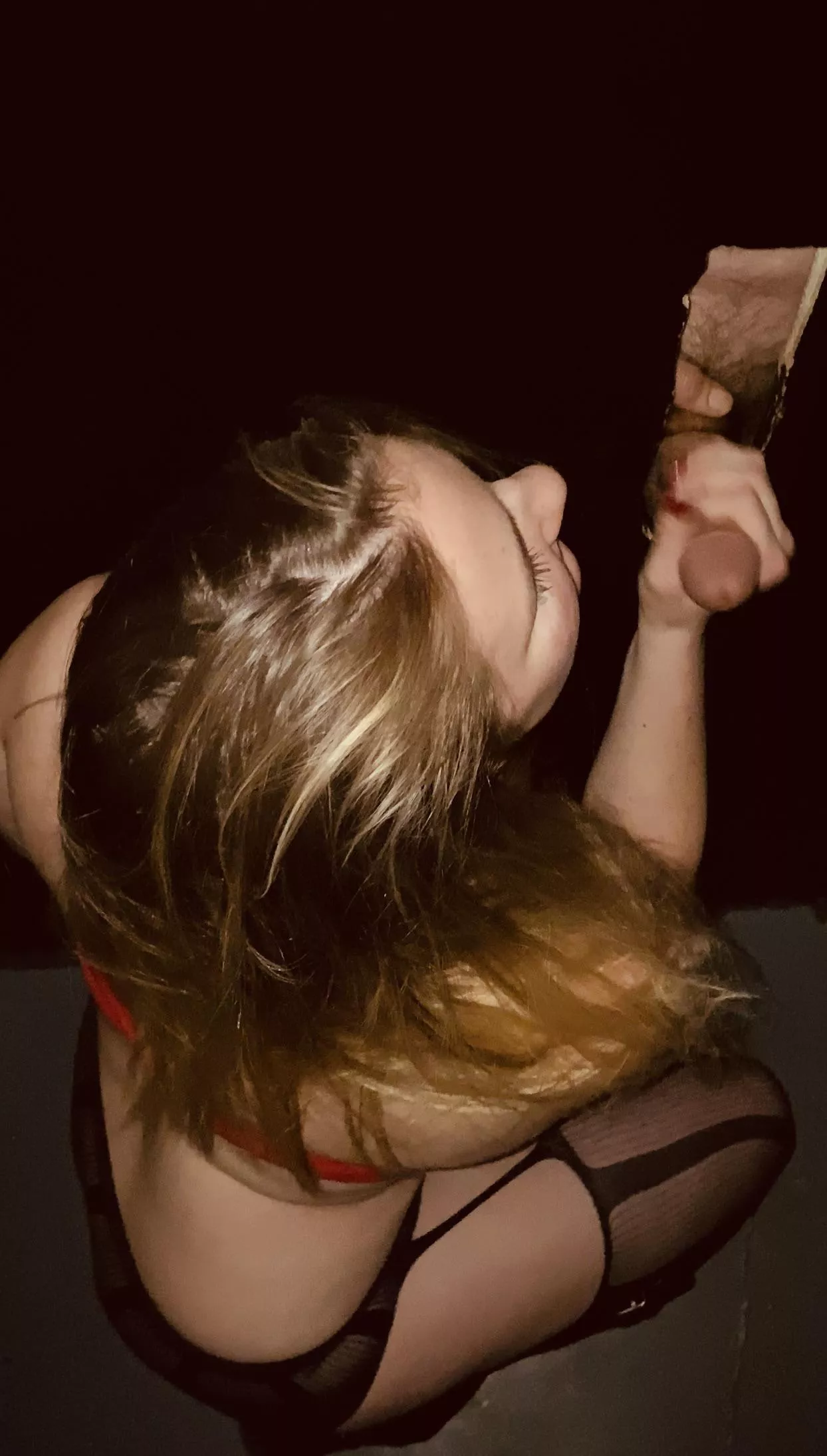 Nothing tastes better than a random glory hole cock 🤤