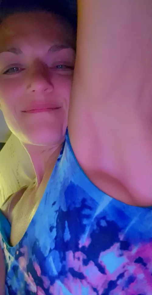 perfect armpit and smile