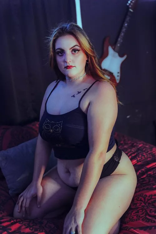 Searching for my next MFM🤤😈