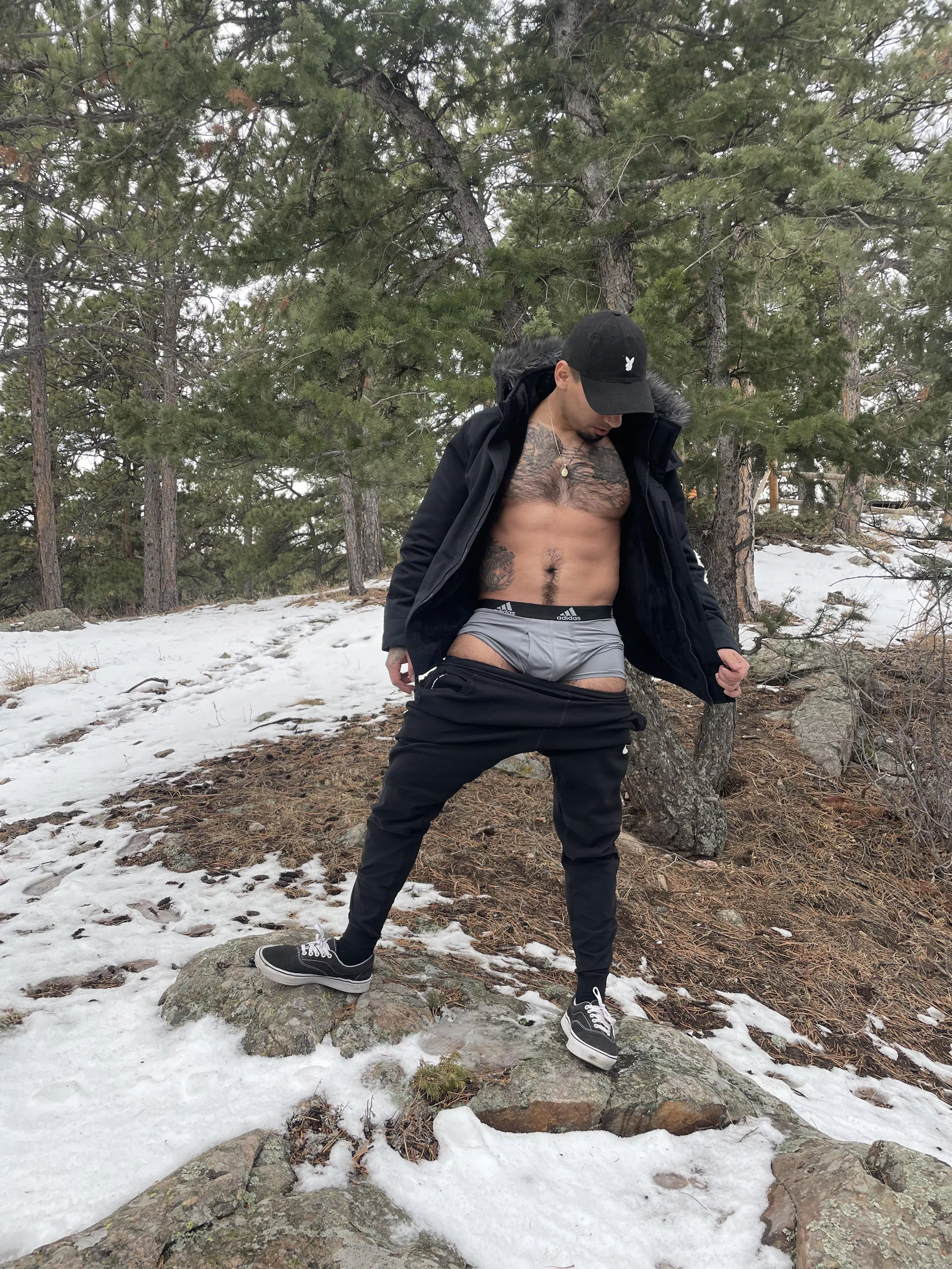 Showing off for the hikers