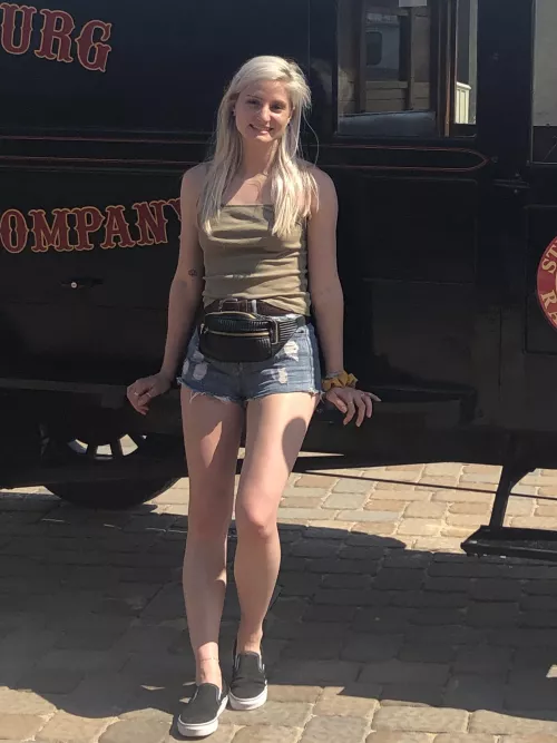 Some very small booty jean shorts