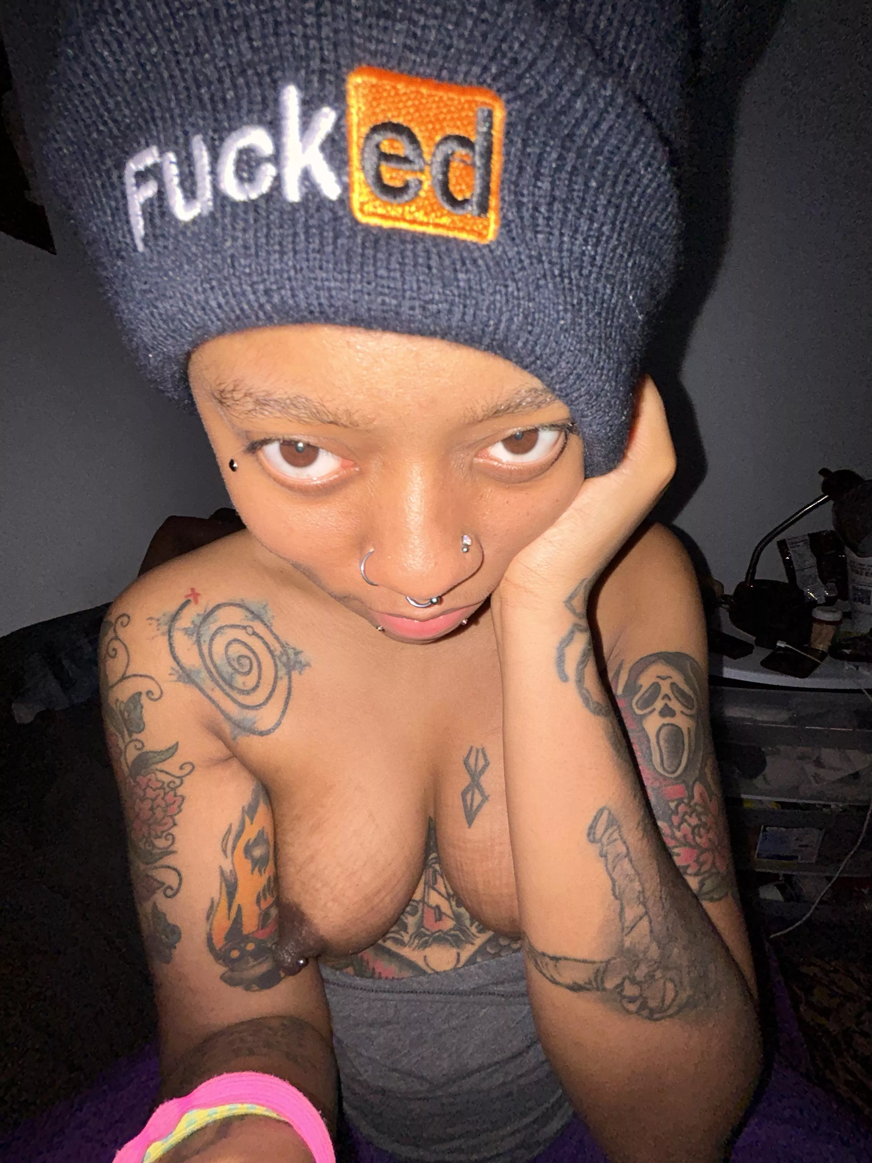 Tittys for Tuesday 🍼