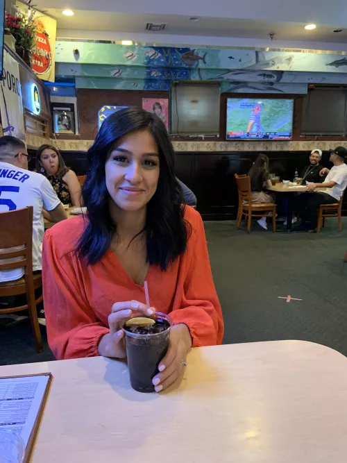 Trading milf wife, dm sample