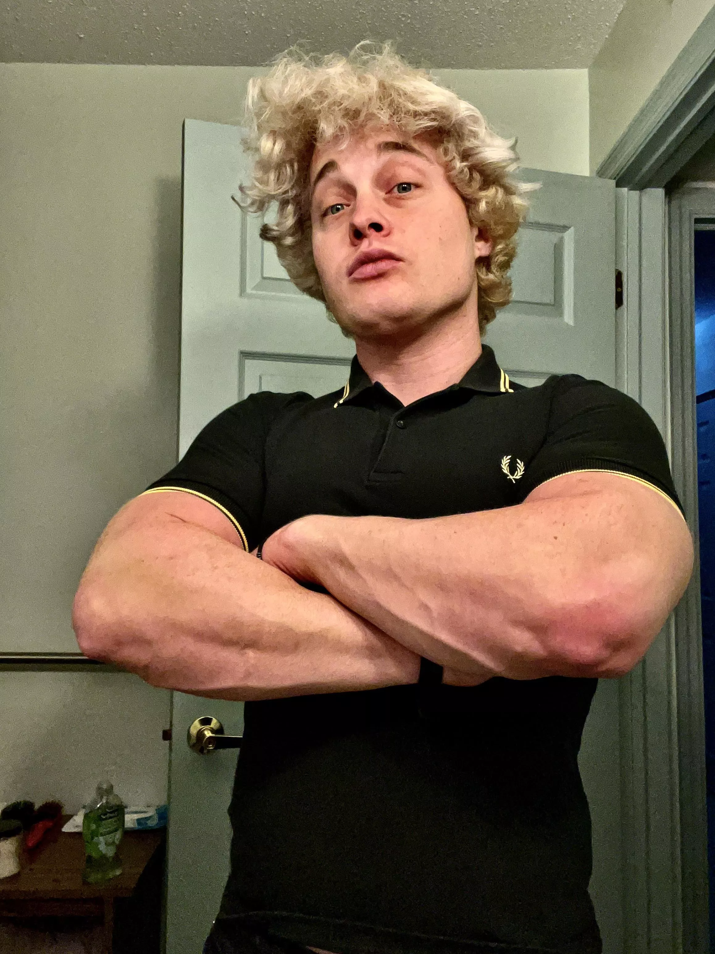 Well, this shirt doesn’t fit anymore. Anybody want this?