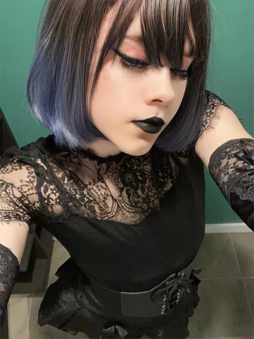 🖤what would you do if you saw a boy like me?🖤