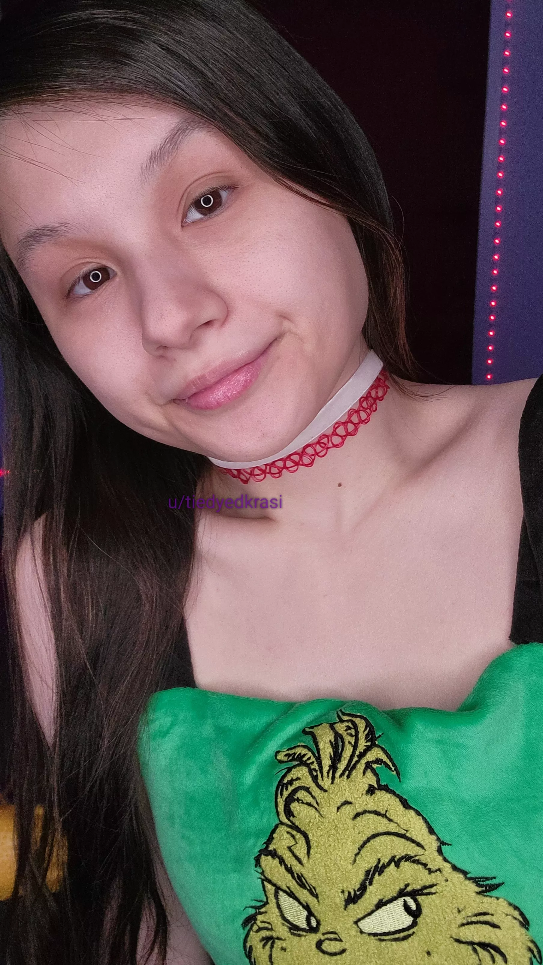 when I don't have access to my collars, I just layer chokers