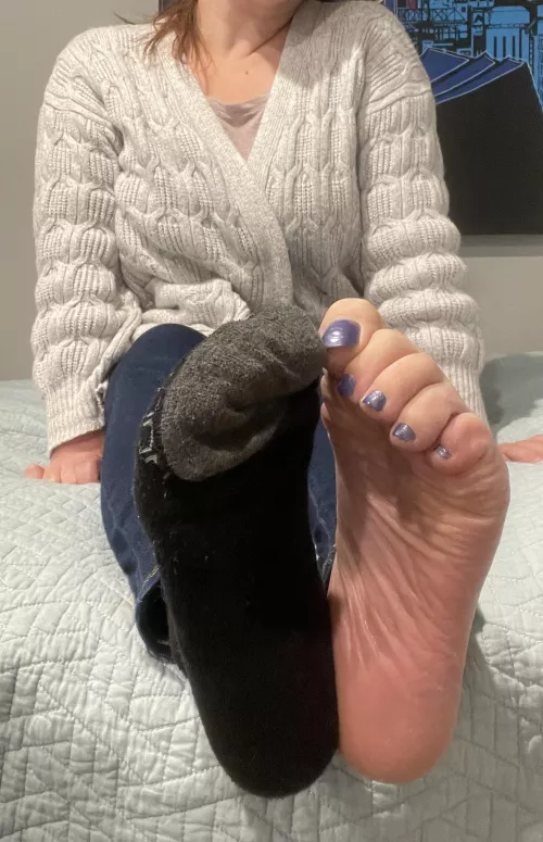 Would you sniff my socks after our date? 🤭