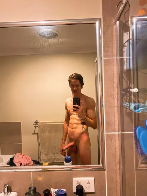 21, Add me :) @Gonewlld