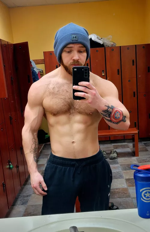 (26) This is your chance to acknowledge you want more for yourself and work on your goals, get after it👏💪