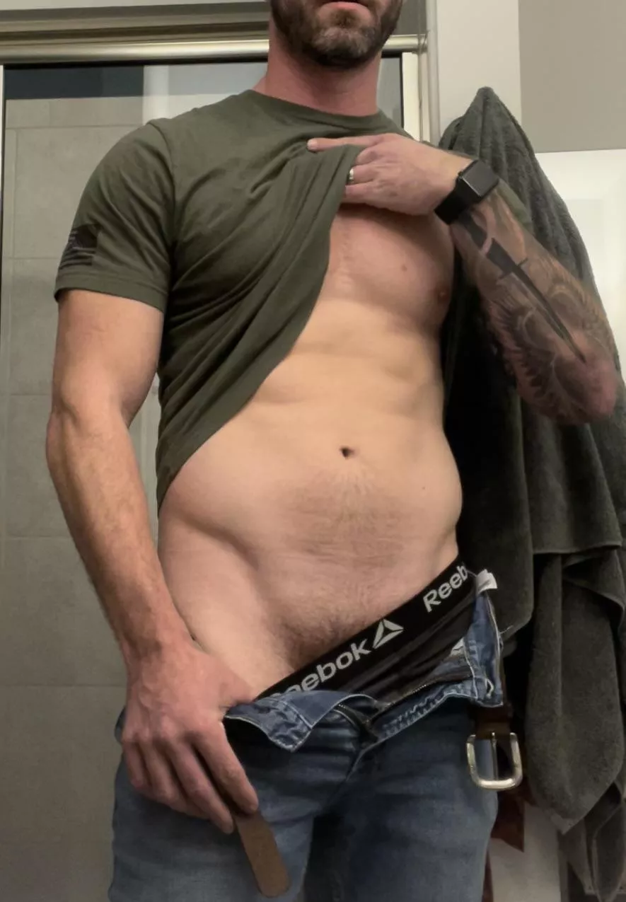 [39] alone and feeling frisky