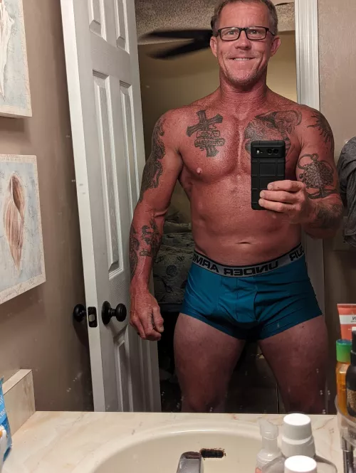 50 year old daddy looking for his playmate