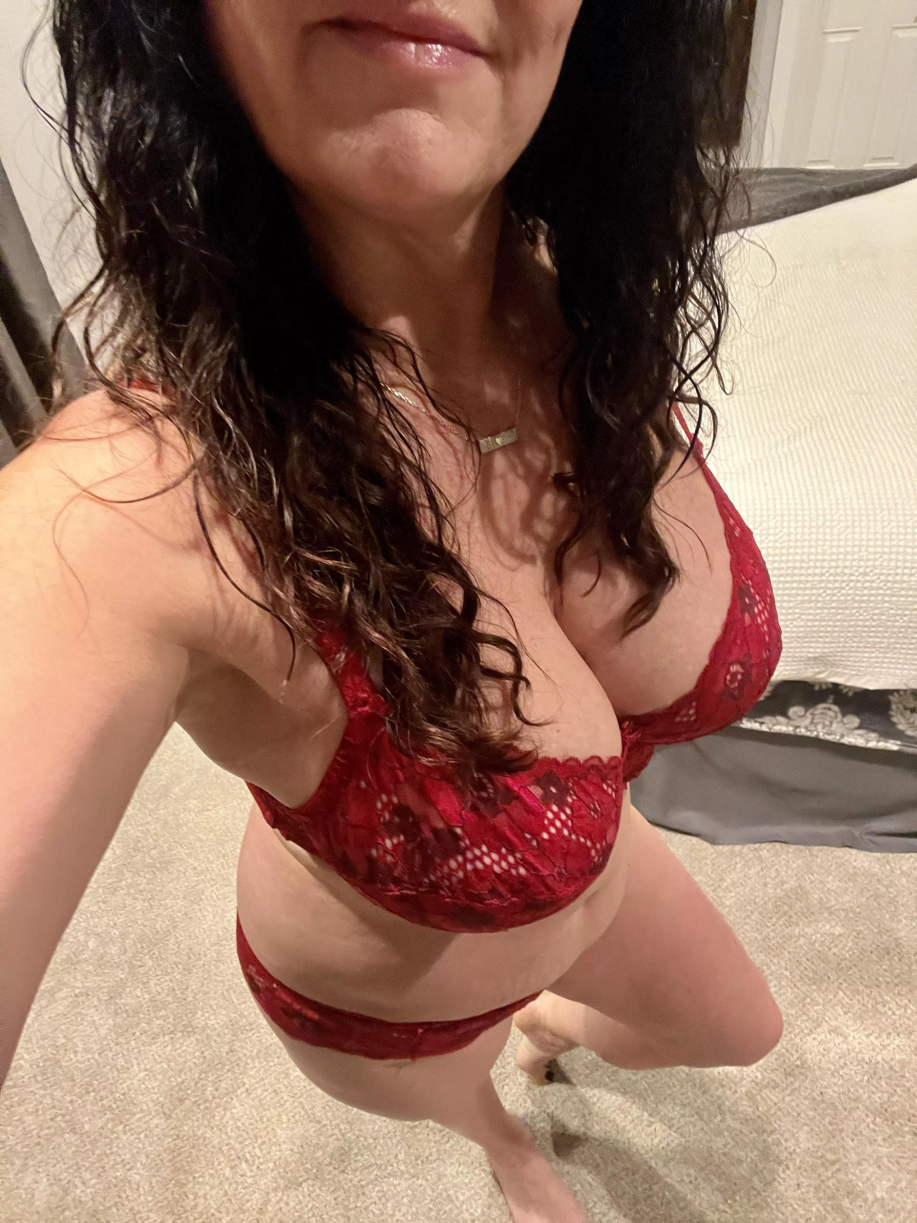 53 alone and need a good pounding