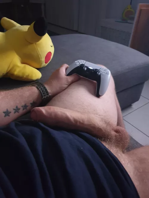A bit of gaming and gooning
